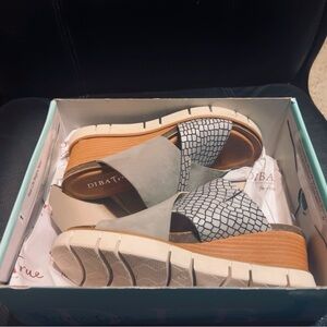 Diba True Gray Wedge Sandals